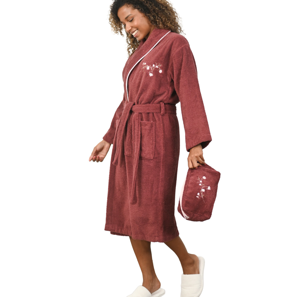 Peignoir brodé col châle 420 g/m² ELISE terre brulée, SENSEI MAISON
