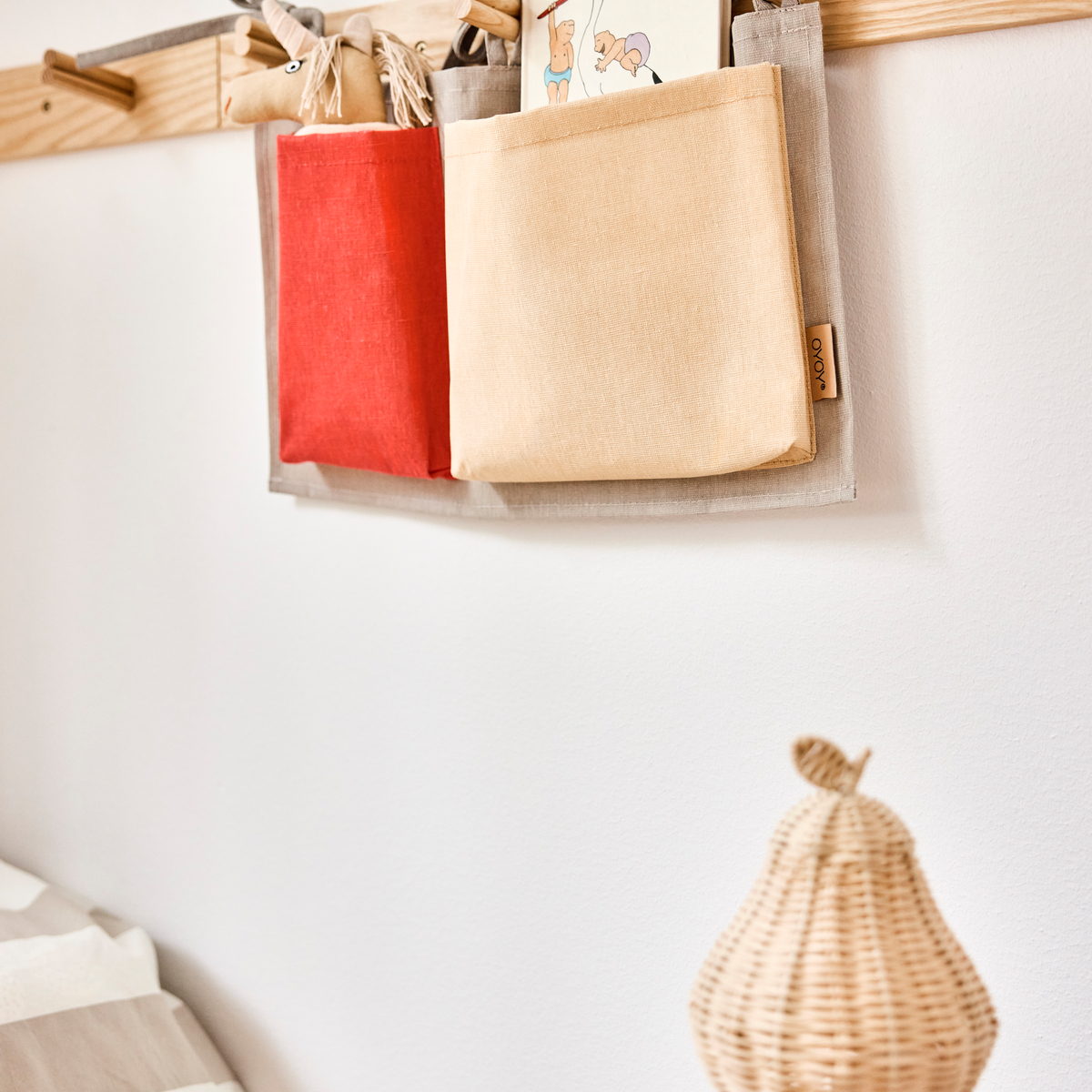 Rangement de lit MINI beige, OYOY LIVING DESIGN