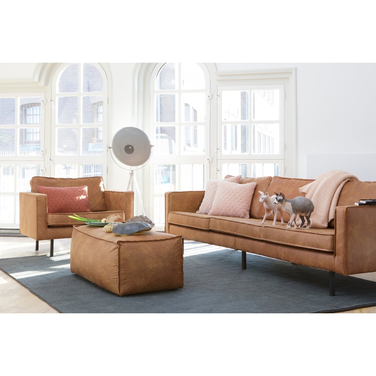 Fauteuil en similicuir RODEO cognac, WOOOD