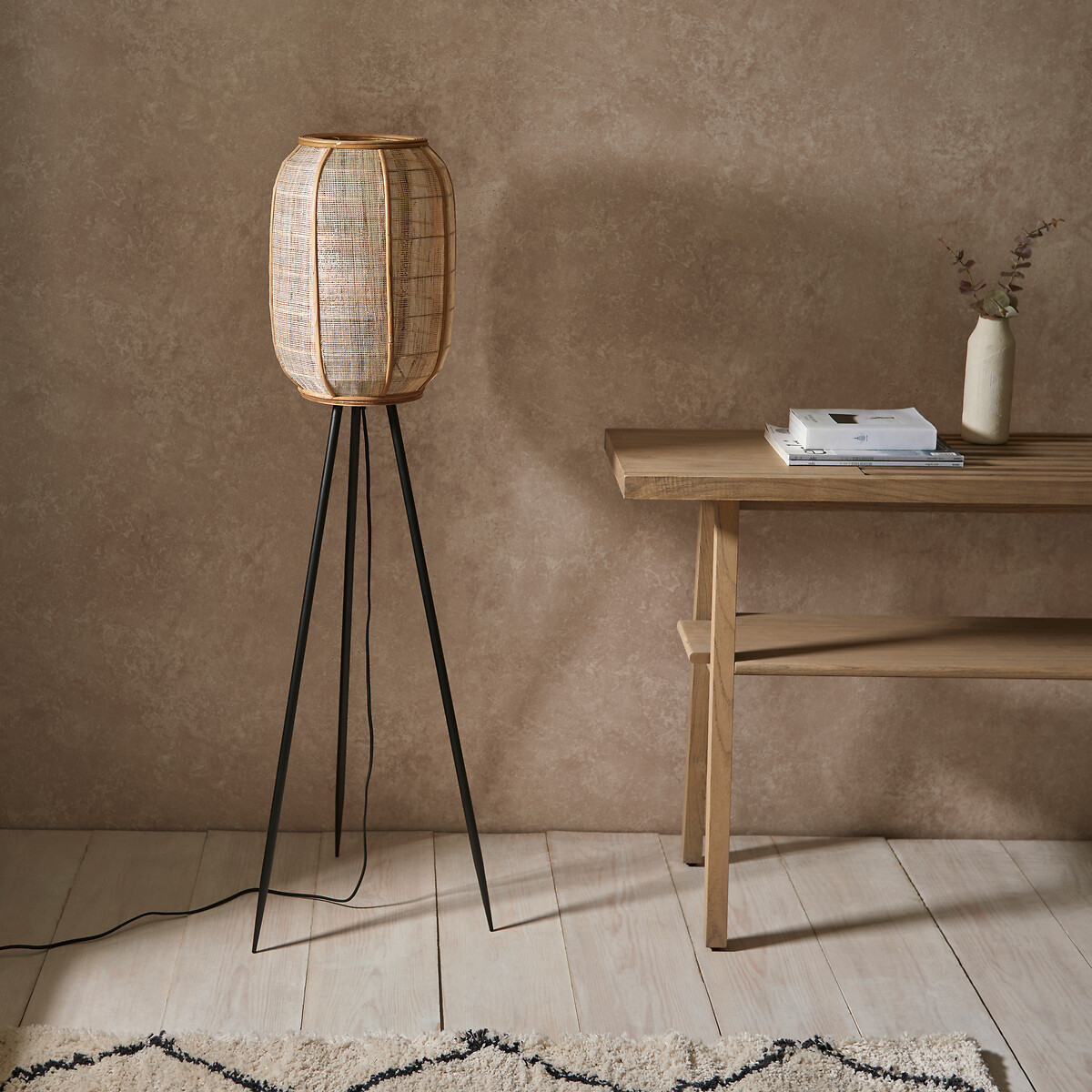 Zane Natural Linen Floor Lamp black, ÉDITÉ