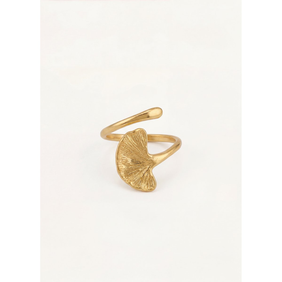 Bague fleur de ginko light gold, LA FEE MARABOUTEE
