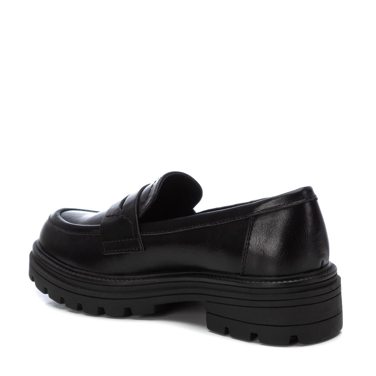 Chaussure Mocassin Plaine Décontractée noir, XTI