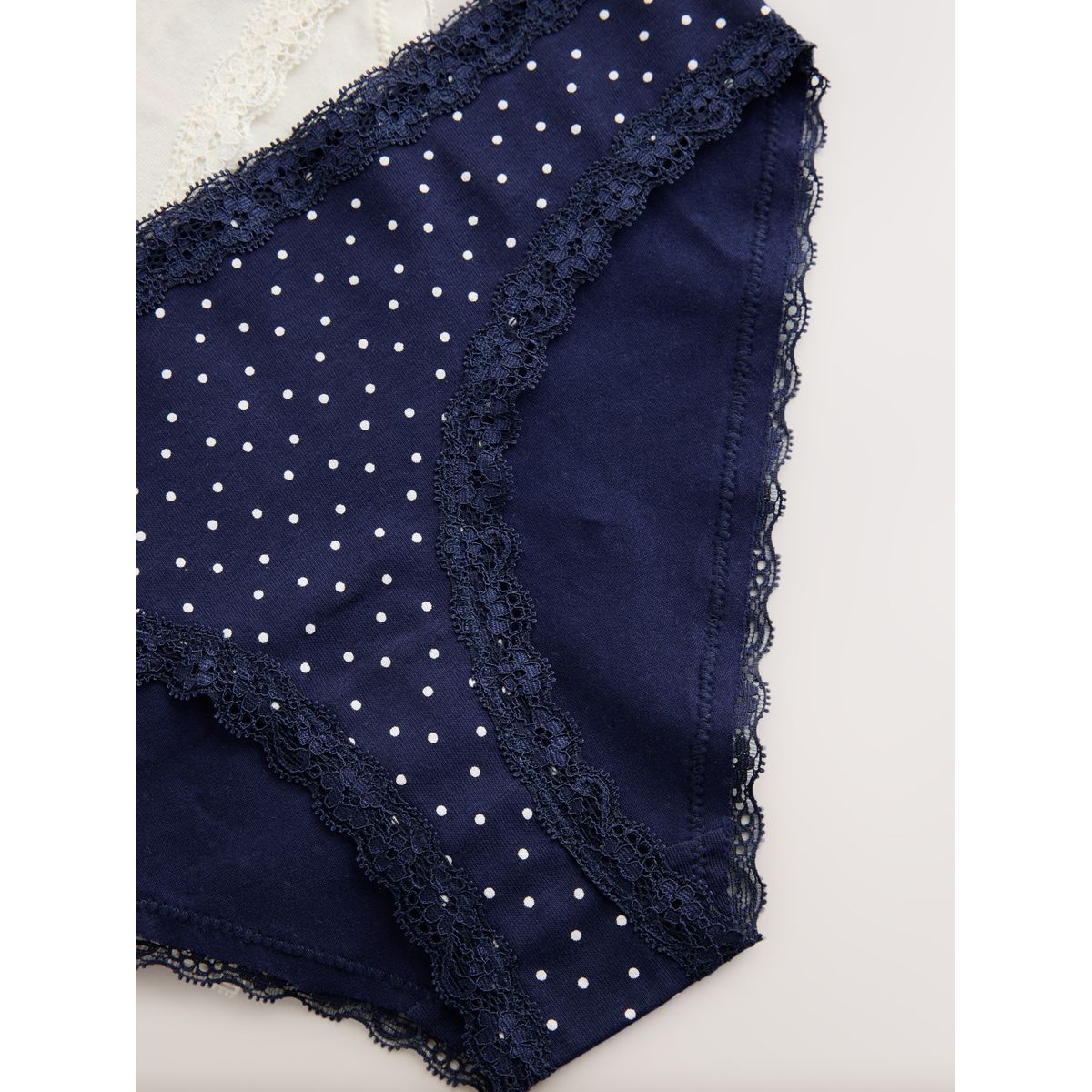 Culotte en dentelle et coton, lot de 4 bleu marine rayé, NEXT