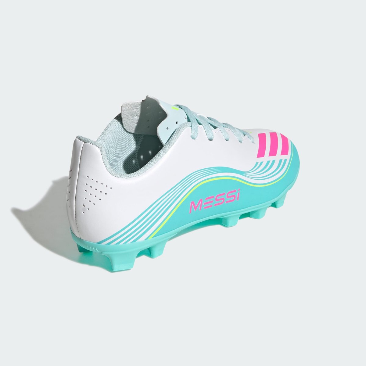 Chaussure De Football Enfants F50 Messi Club Terrain Souple / Multiterrain Chaussure De Football Enfants F50 Messi Club Terrain Souple / Multiterrain cloud white / lucid pink / flash aqua, adidas Performance