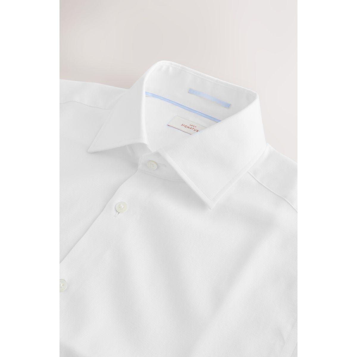 Chemise slim texturée à col italien blanc, NEXT