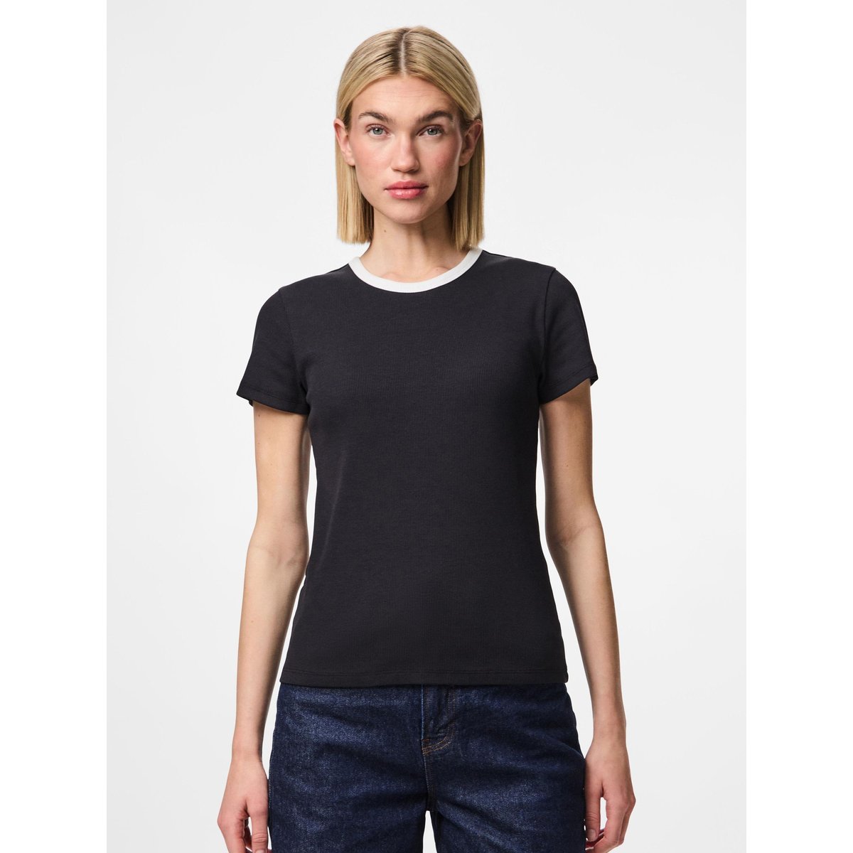 T-Shirt noir - black, PIECES