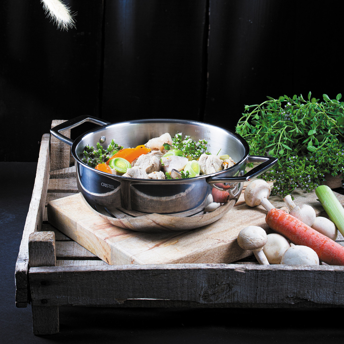 Faitout inox anses fixes et couvercle en verre  CASTEL'PRO inox, CRISTEL