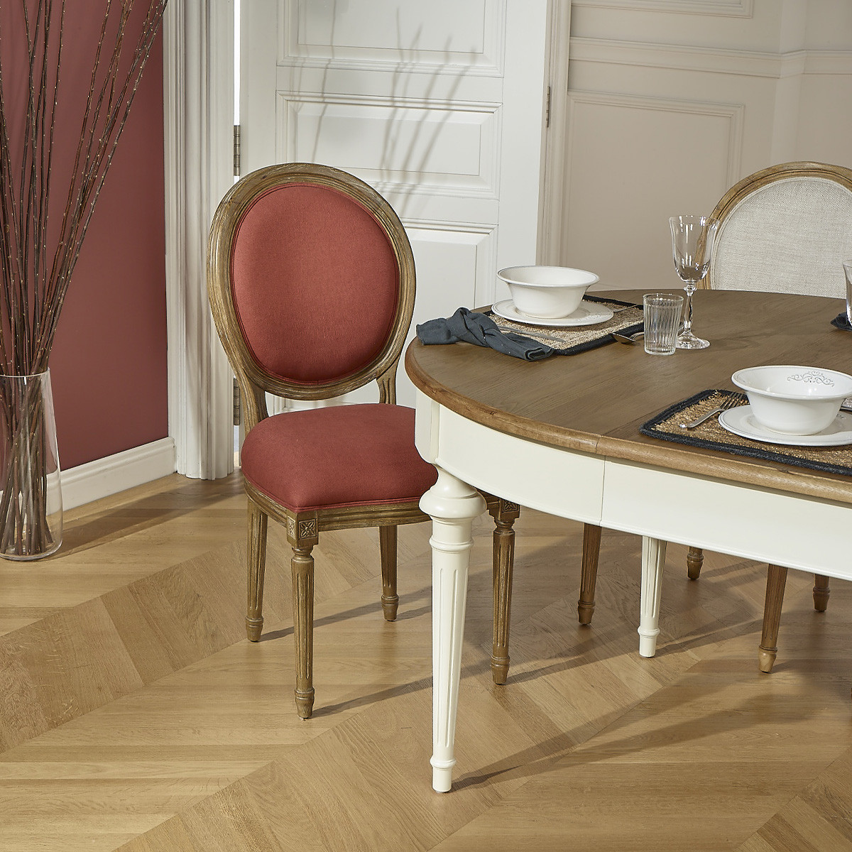 Table ovale en chêne 3 rallonges 4/10 couverts AMBRE blanc, ROBIN DES BOIS