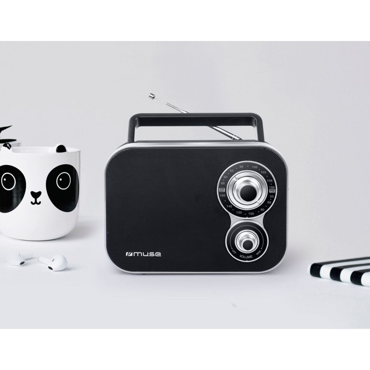 Radio FM M-051 R noire noir, MUSE