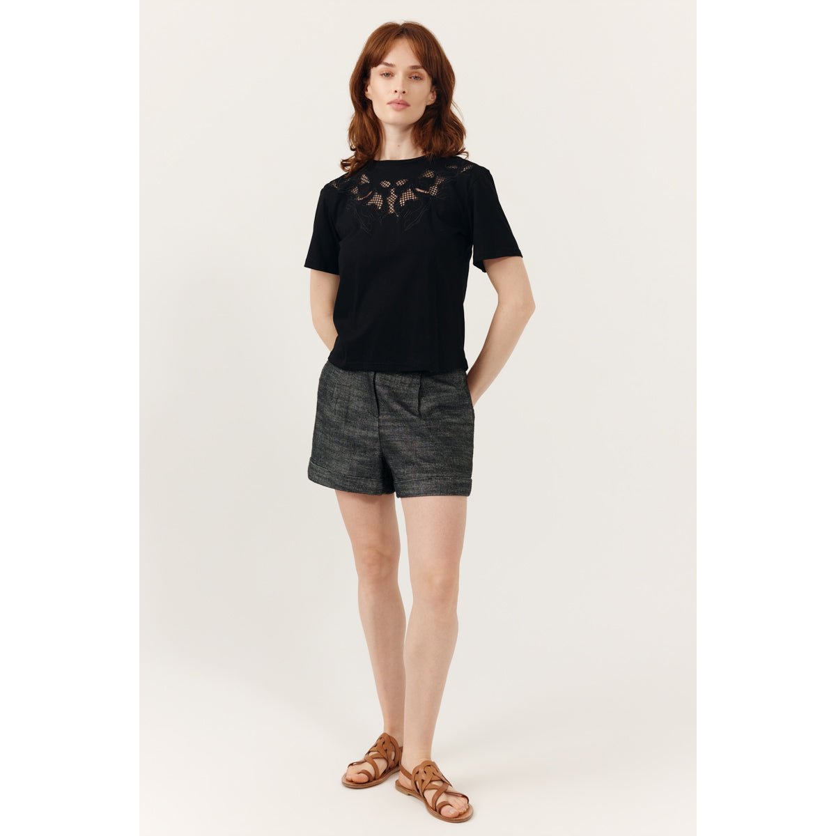 T-shirt col rond coupe droite ajouré CELYSIA black, ARTLOVE
