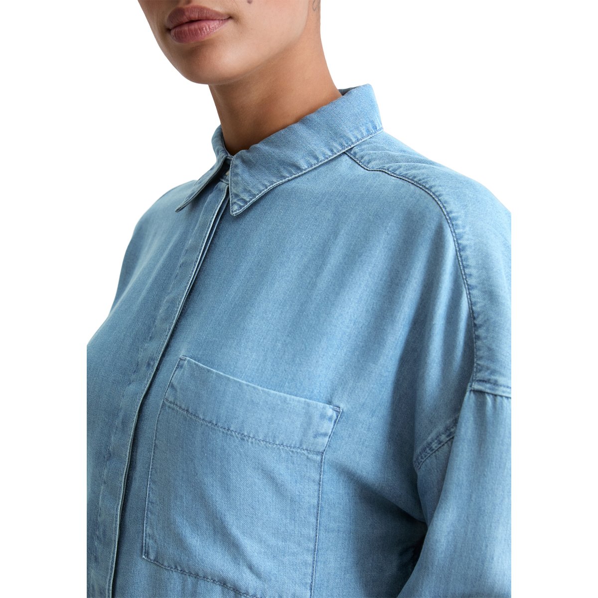 Blouse en jean regular en TENCEL™ Lyocell bleu moyen, MARC O'POLO