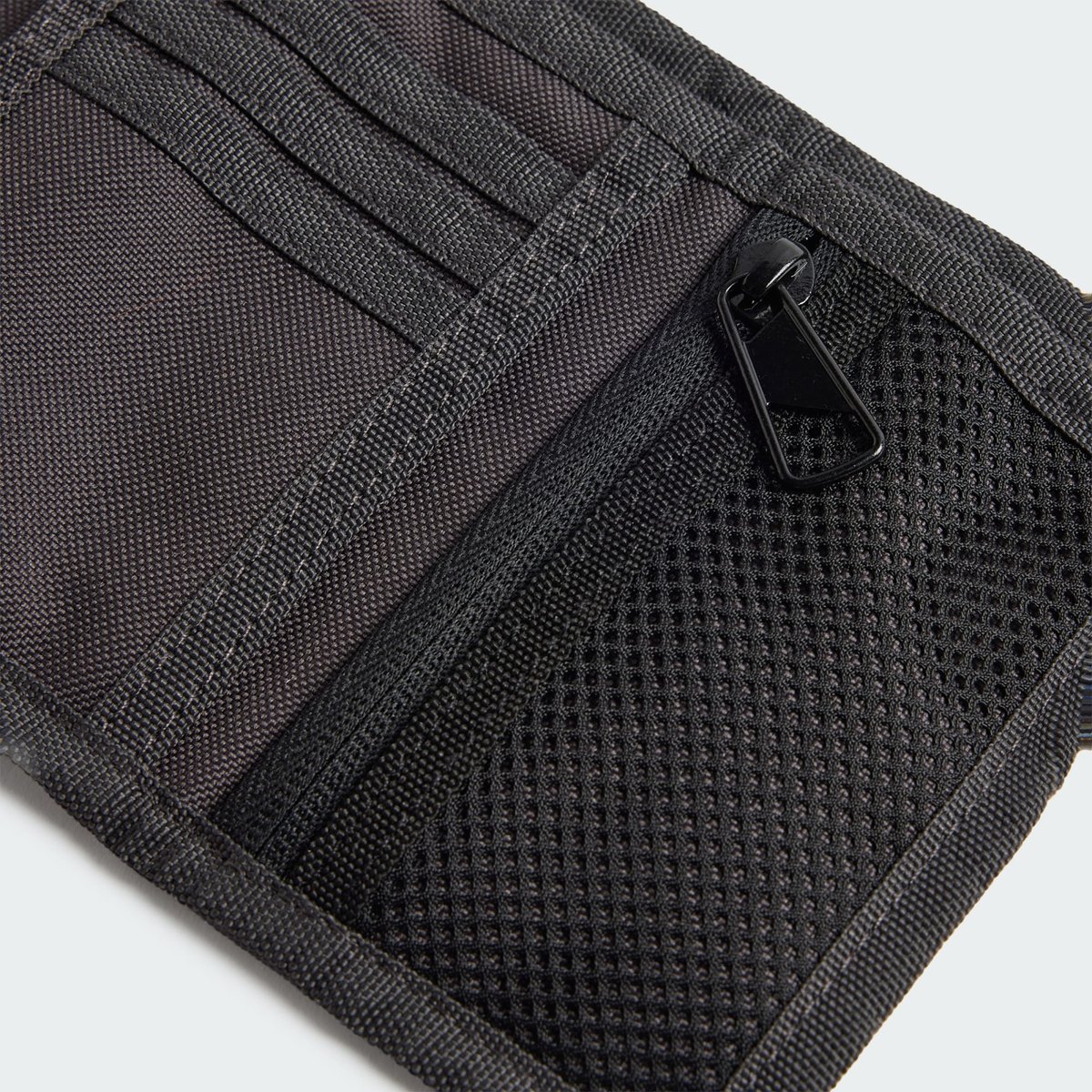 Portefeuille Audi Revolut Formula One Team Dna Portefeuille Audi Revolut Formula One Team Dna utility black, adidas Performance