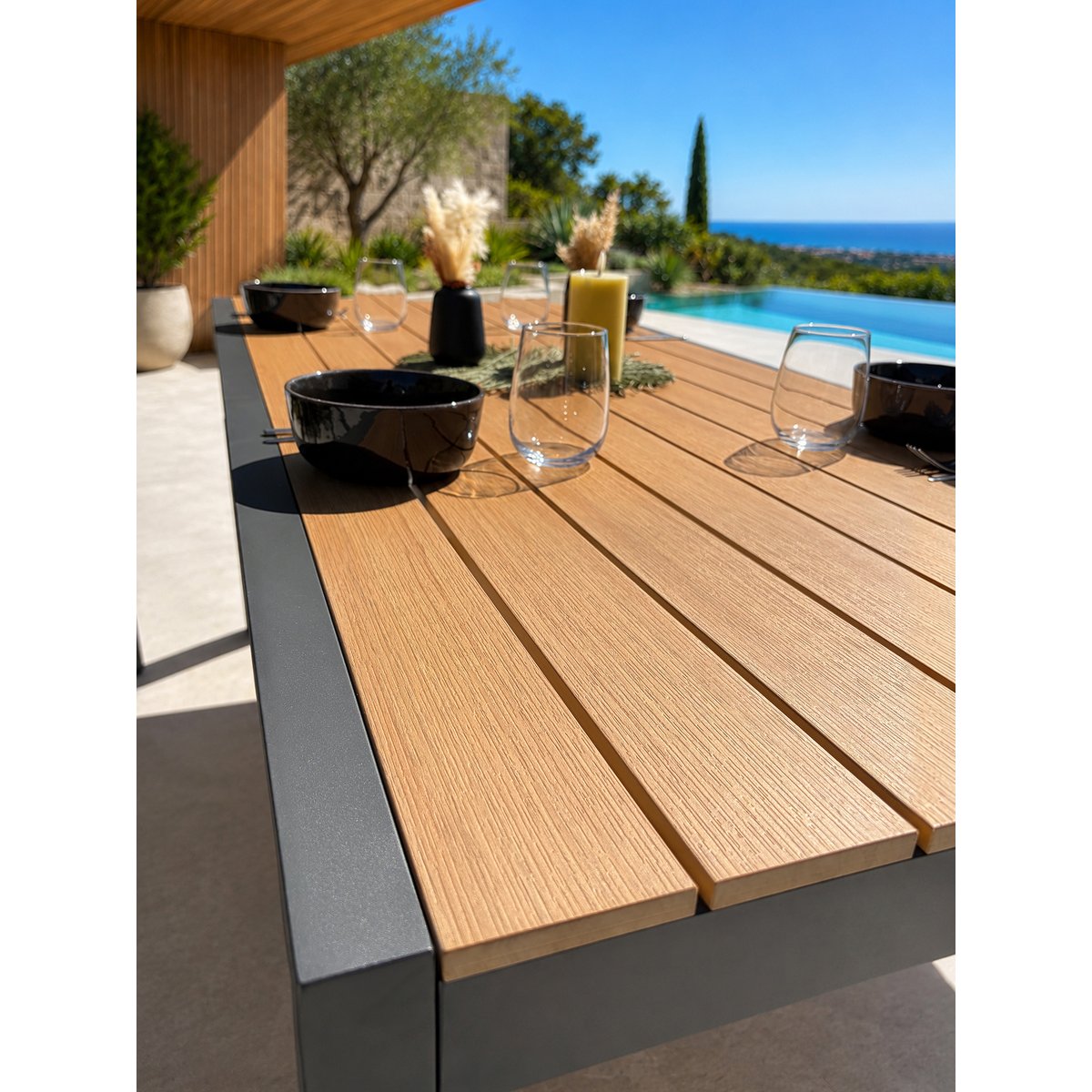 Ensemble repas de jardin 4 à 6 places en alu TONGA gris anthracite, DCB GARDEN