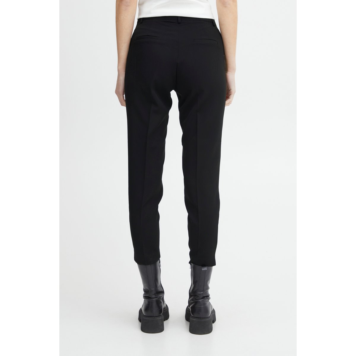Pantalon jambe fuselée, taille mi-haute noir, ICHI