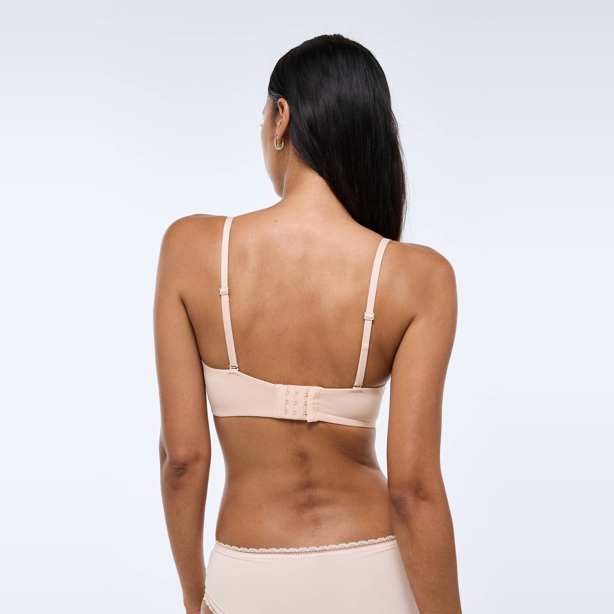 Soutien-gorge bandeau paddé décolleté V avec bretelles amovibles ALEXIA en microfibre chair, MONOPRIX