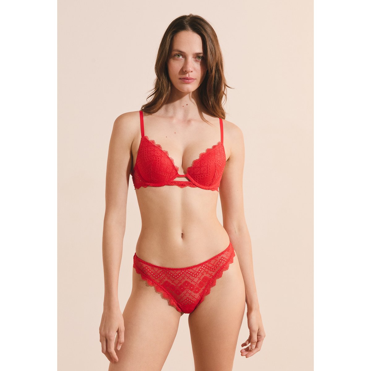 Soutien-gorge N.2 - Le push-up plongeant en dentelle ECLIPSE rouge, ETAM