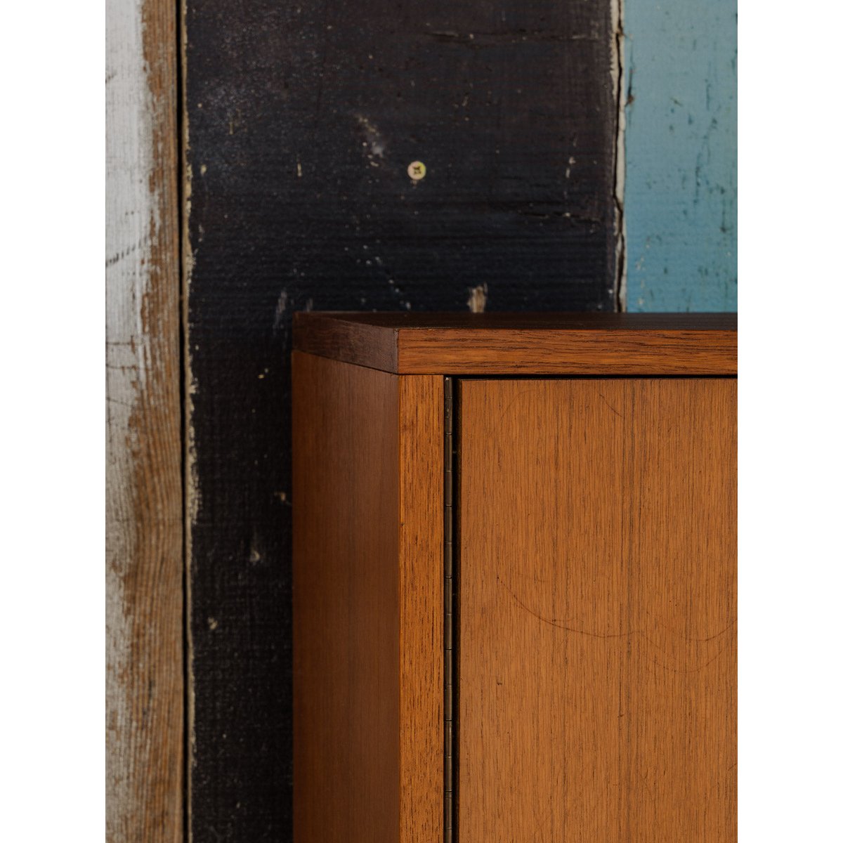 Armoire en bois et métal Magda N°717 - Bon état bois foncé, DEBONGOUT