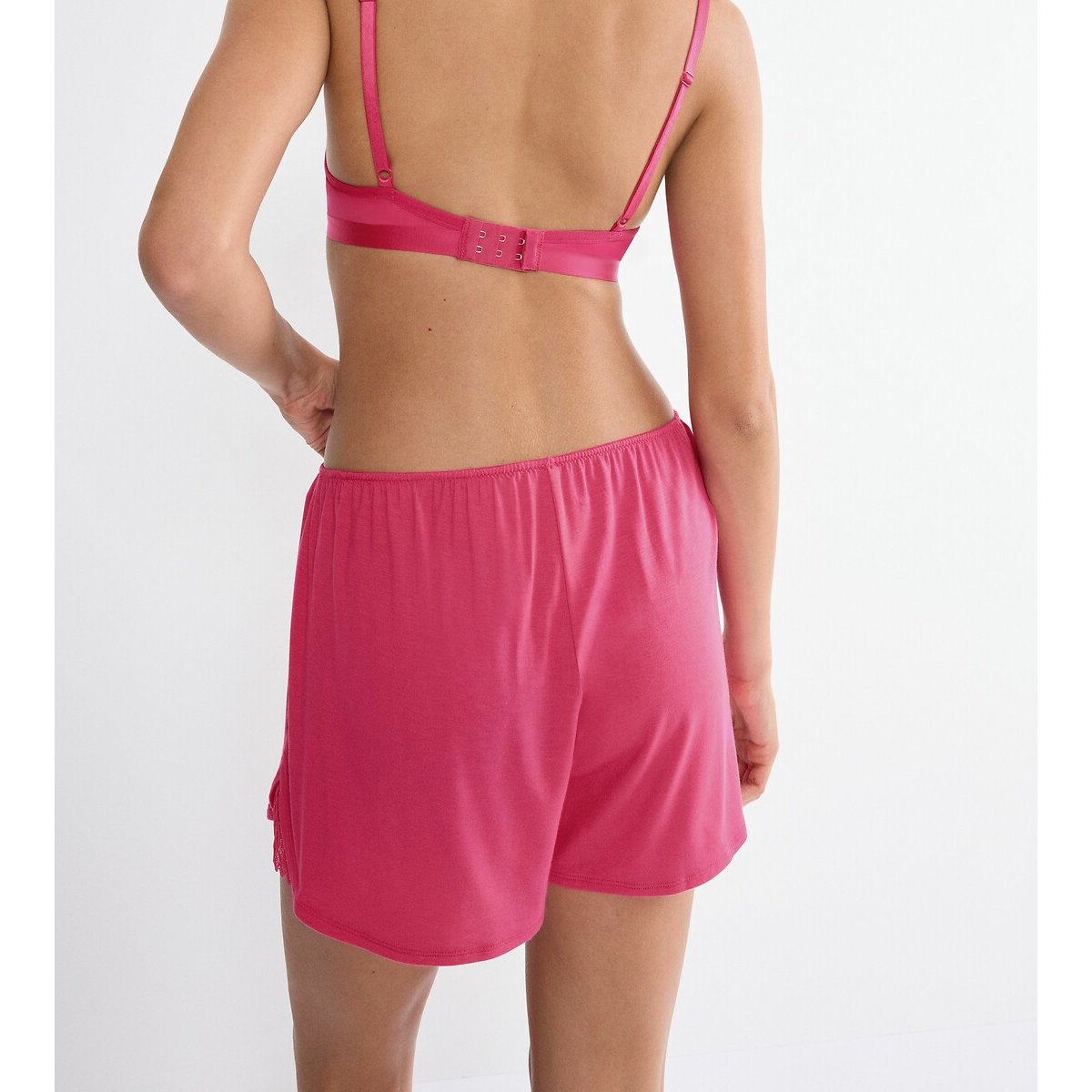 Aura Spotlight T Underwired Bra fuchsia pink, TRIUMPH