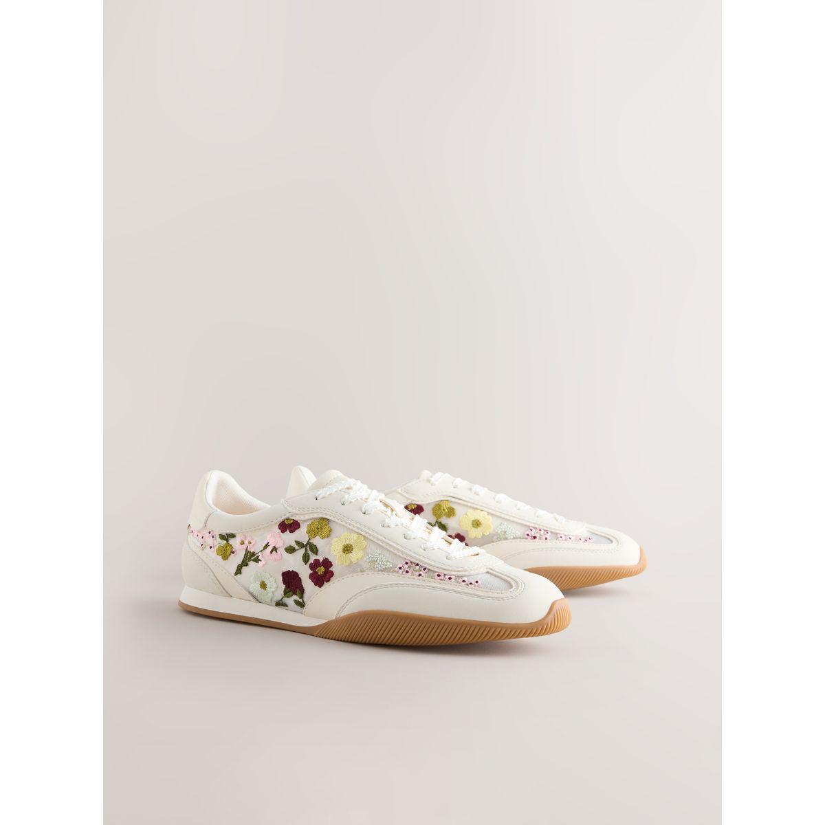 Baskets brodées semelle fine forever comfort® motif fleurs, NEXT