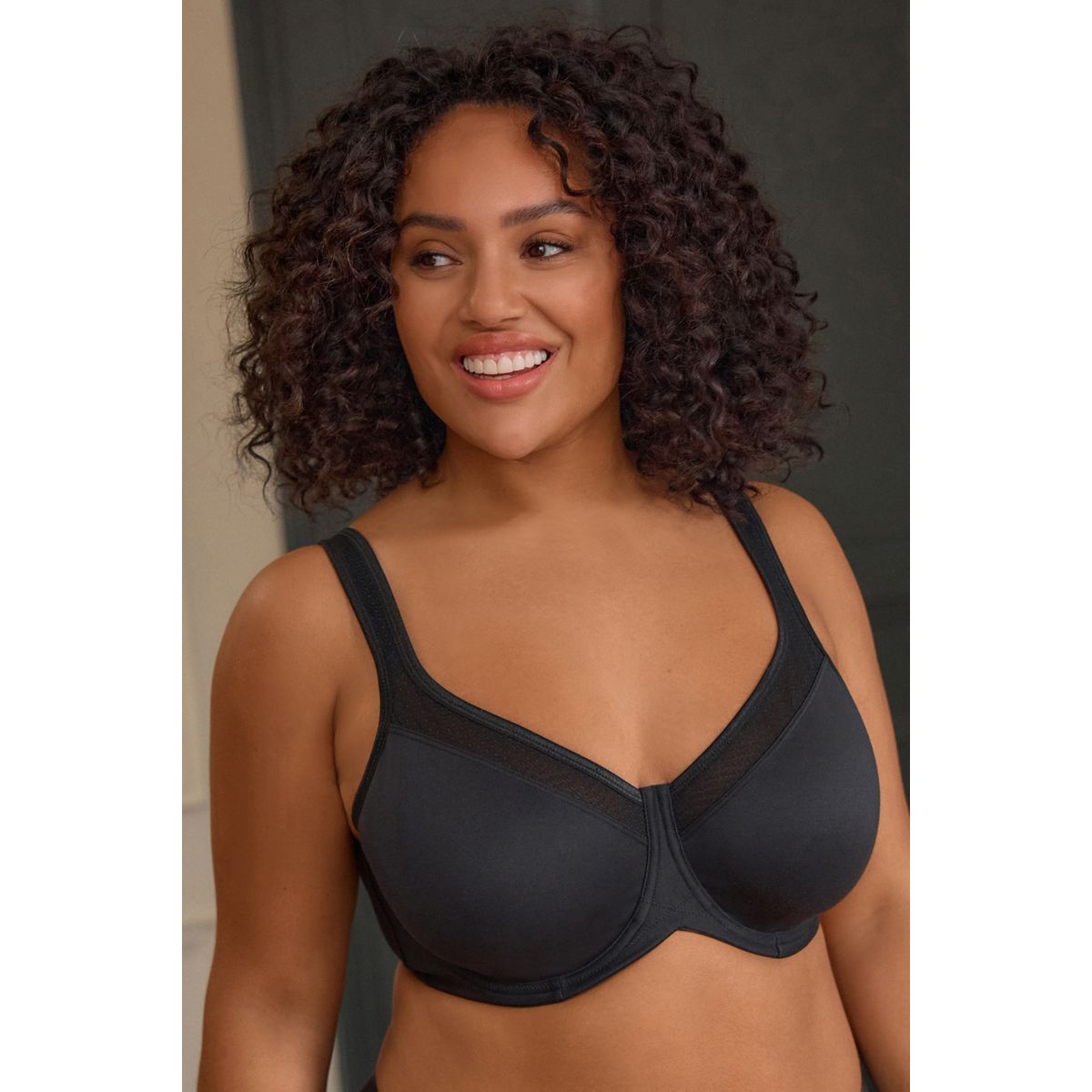 Soutien-gorge à effet minimiseur noir, NEXT
