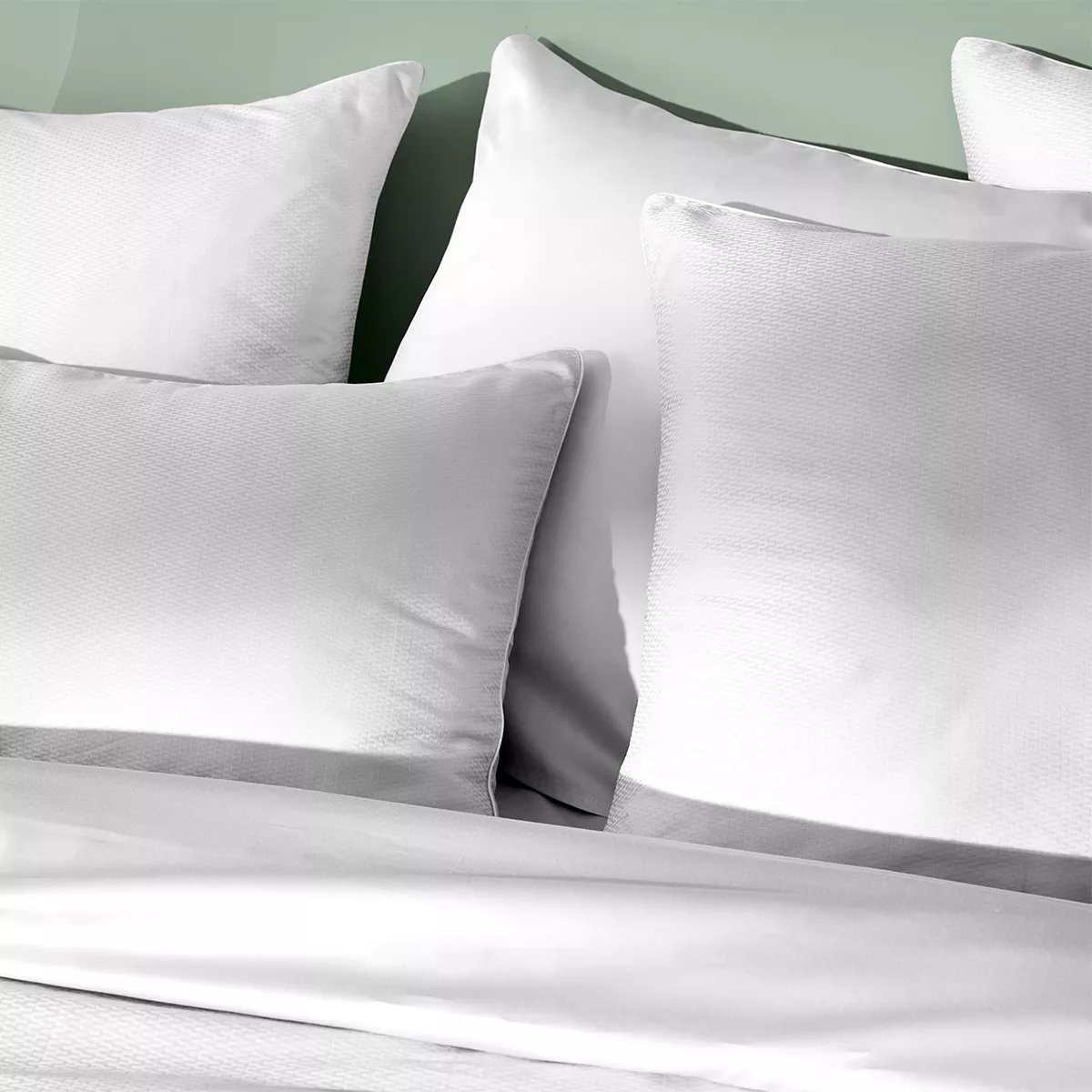 Lot de 2 taies satin de coton VIBRATO blanc, GARNIER THIEBAUT