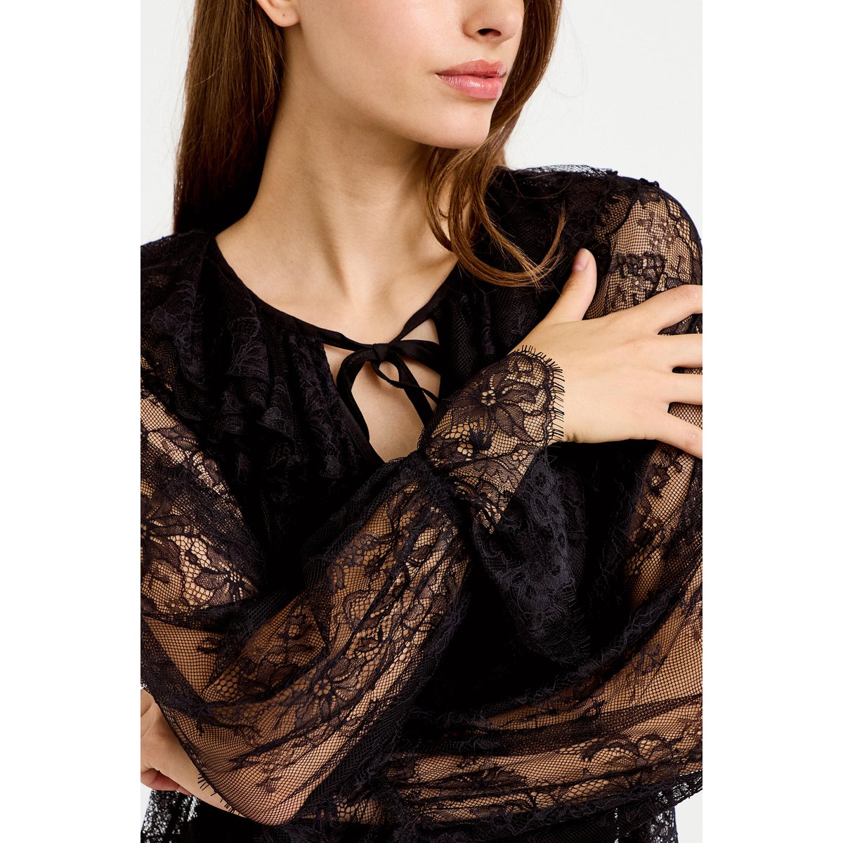 Blouse manches longues en dentelle noir, CACHE CACHE