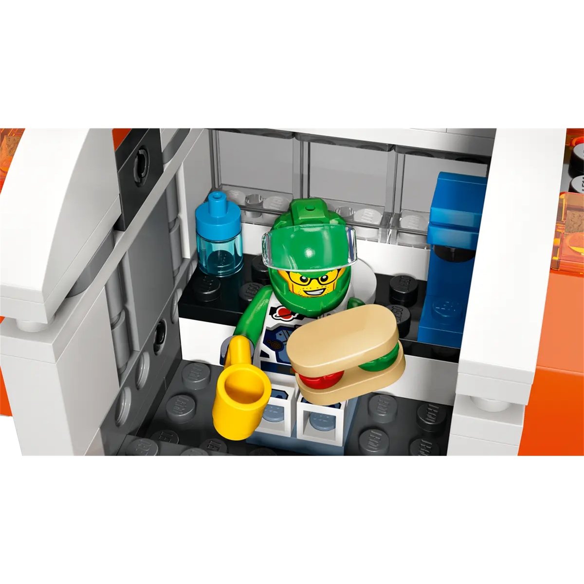 La station spatiale modulaire multicolore, LEGO