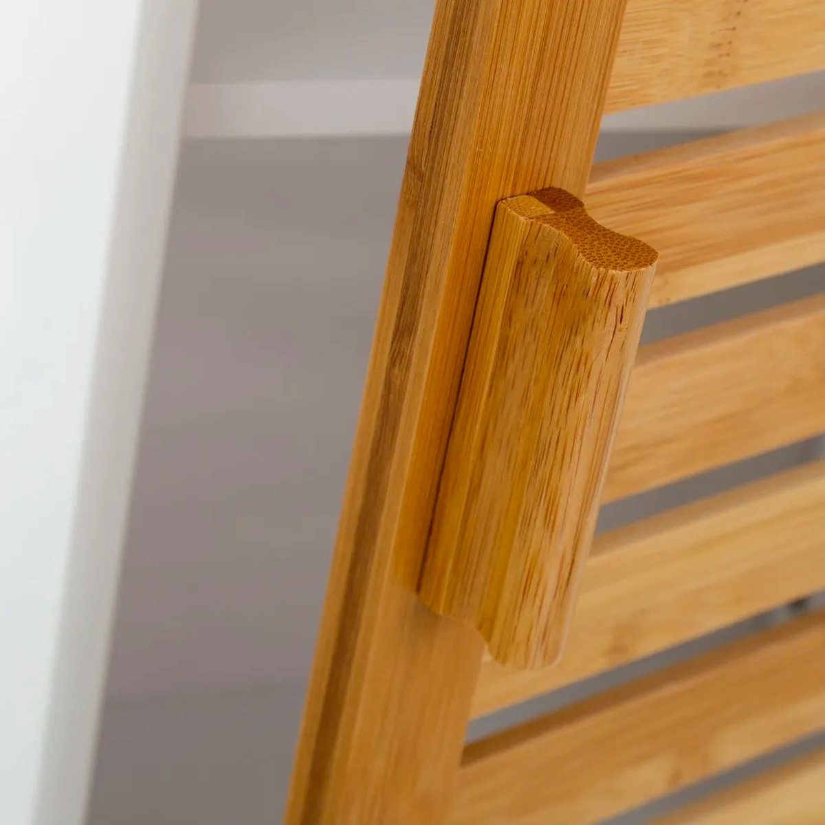 Étagère salle de bain murale en bois blanc et bambou 30x18.5x53cm bois, WADIGA