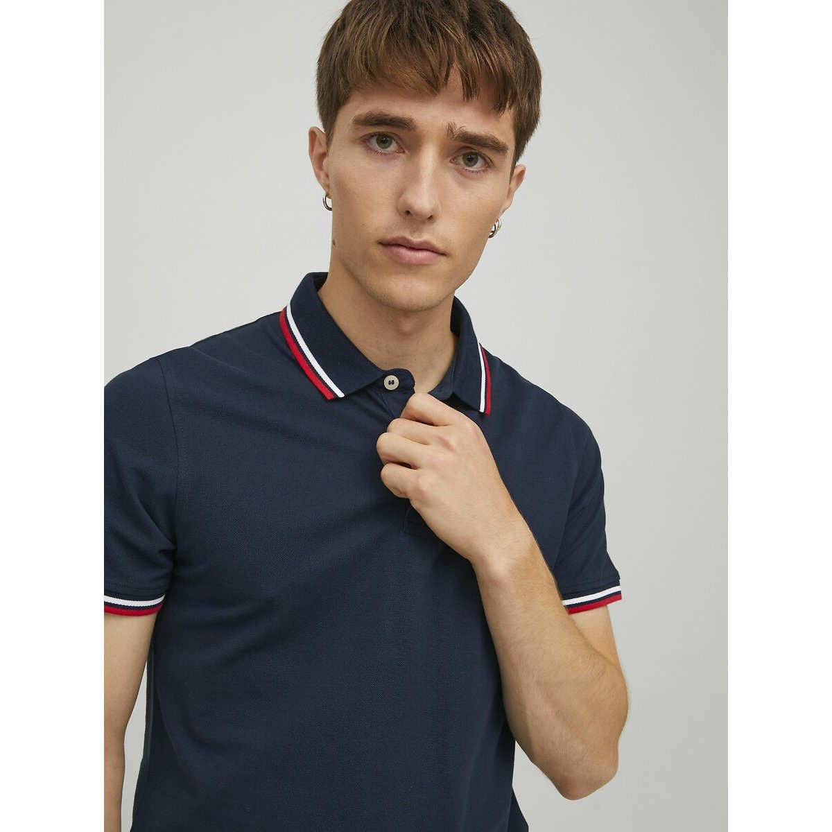 Polo de mangas curtas, em malha piqué marinho, JACK & JONES