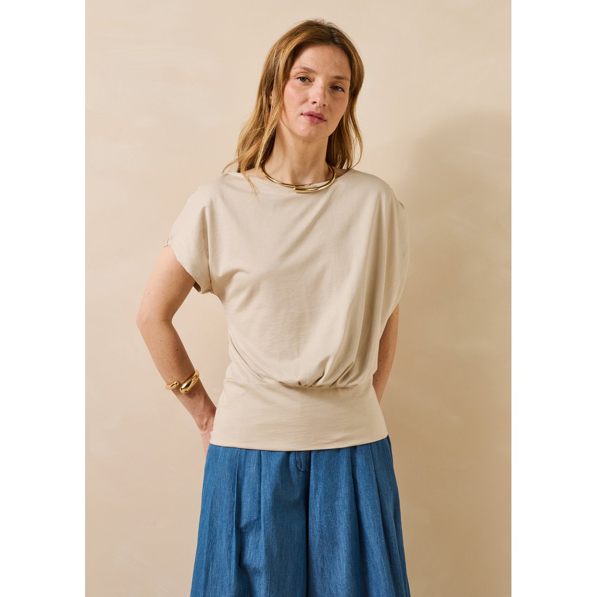 T-shirt col bateau en coton biologique beige, LA FEE MARABOUTEE