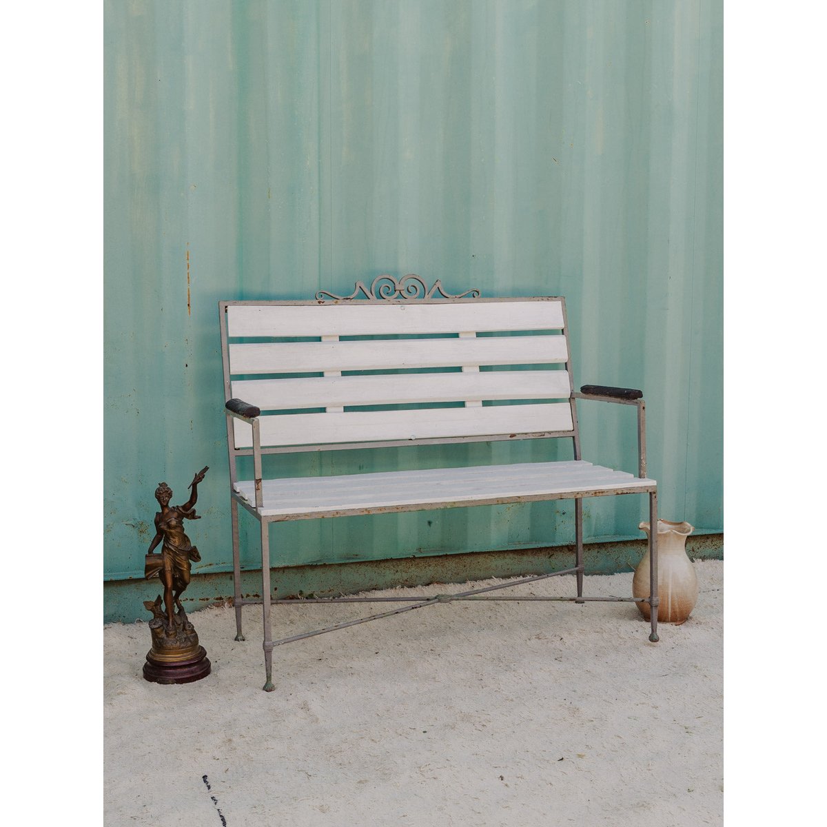 Banc en bois gris et blanc Antoine N°491 - Bon état blanc, DEBONGOUT