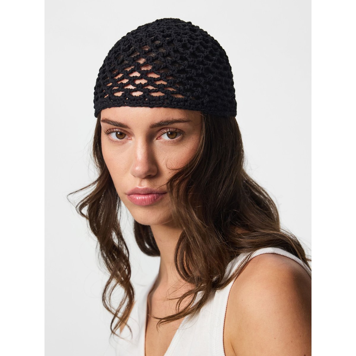 Bonnet noir - black1, PIECES