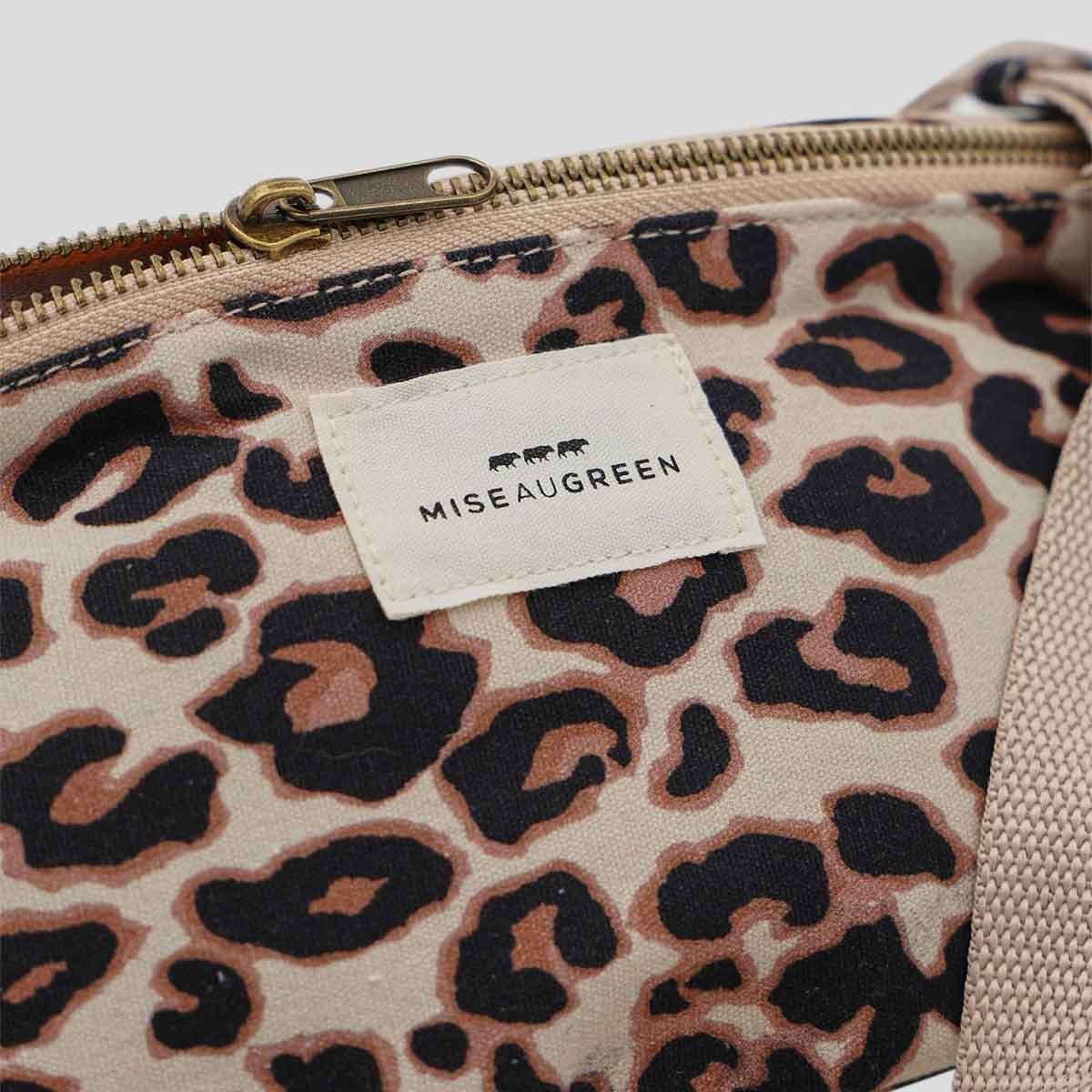 Sac banane taupe, MISE AU GREEN