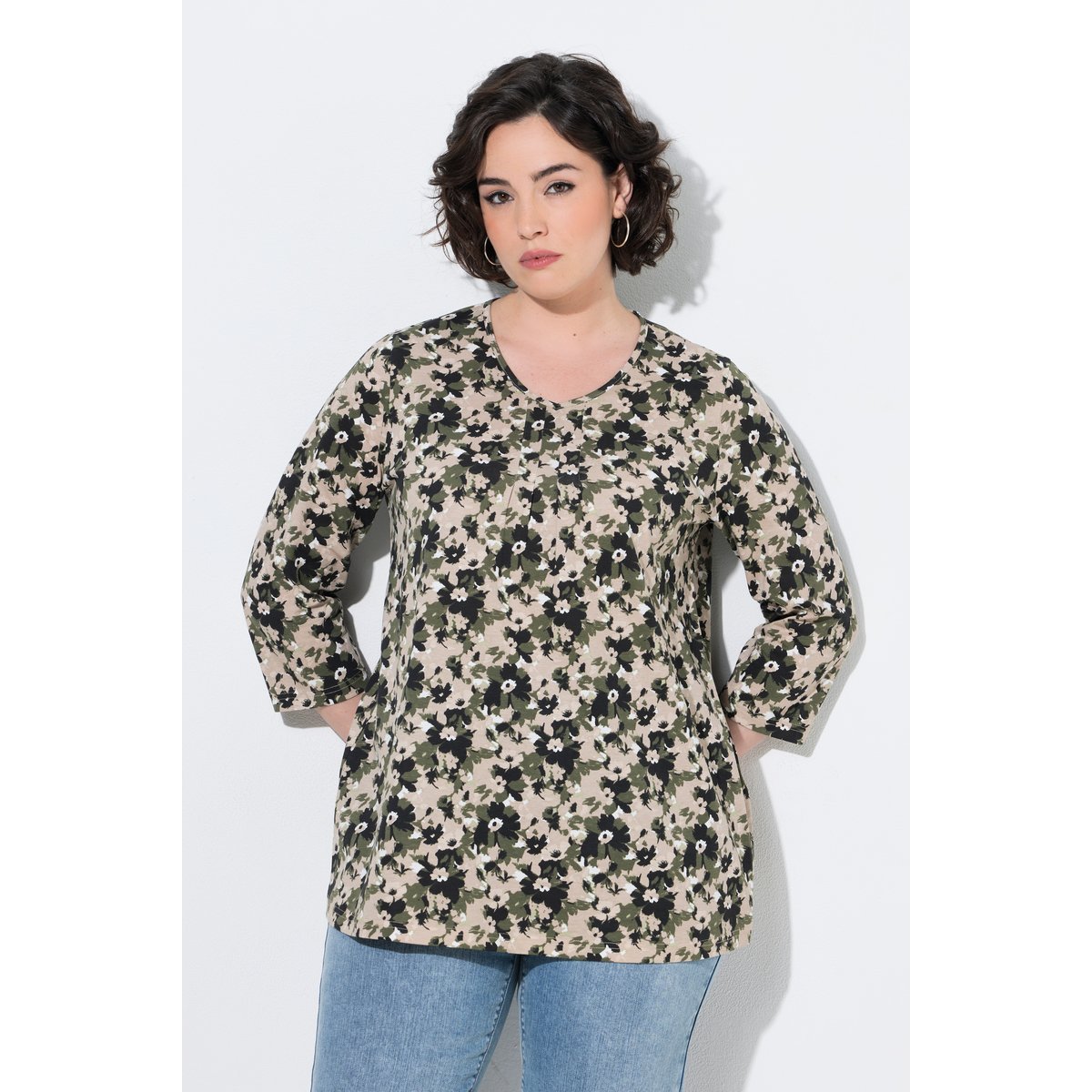 T-shirt à fleurs, plis fantaisie gris olive, ULLA POPKEN