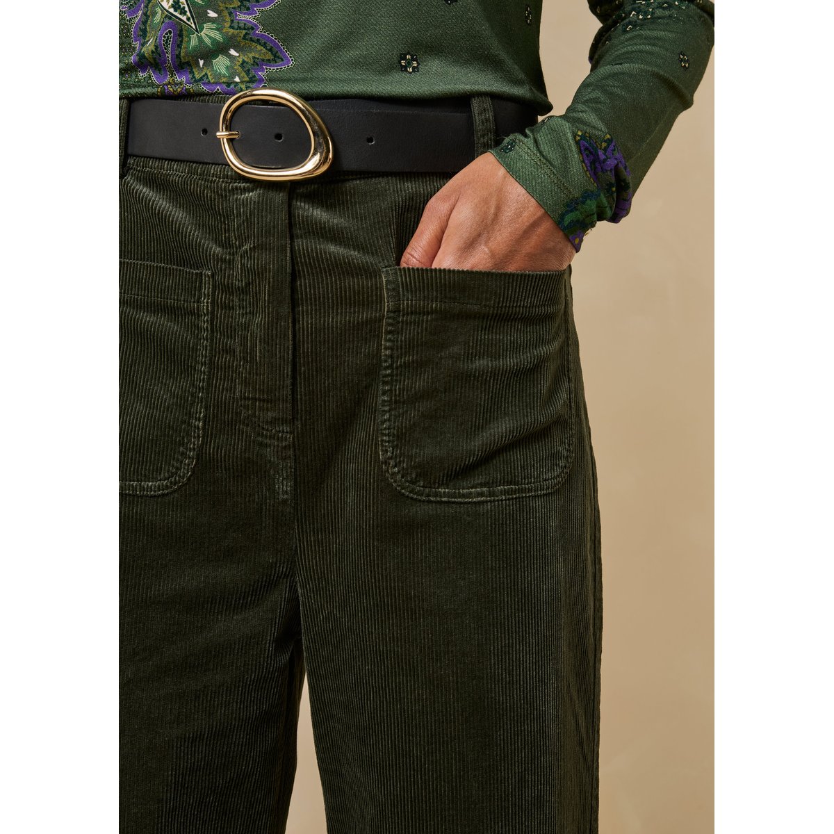 Pantalon large en velours côtelé kaki, LA FEE MARABOUTEE