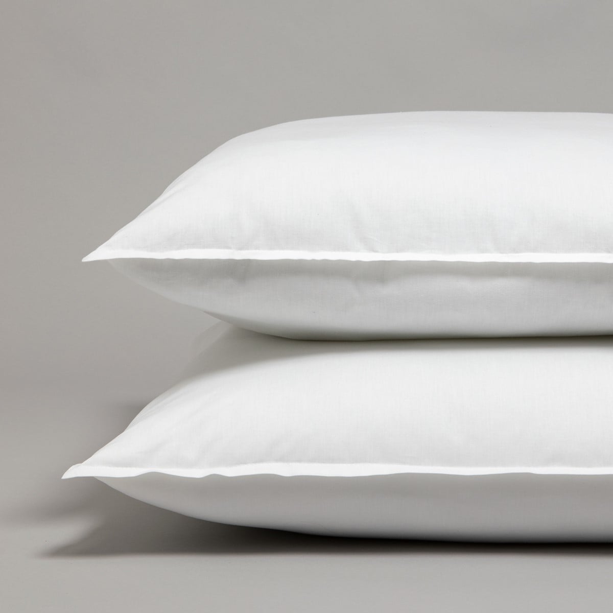 Parure de lit en percale de coton 120 fils- Taies carrées LISBONNE blanc, COTTON & CO
