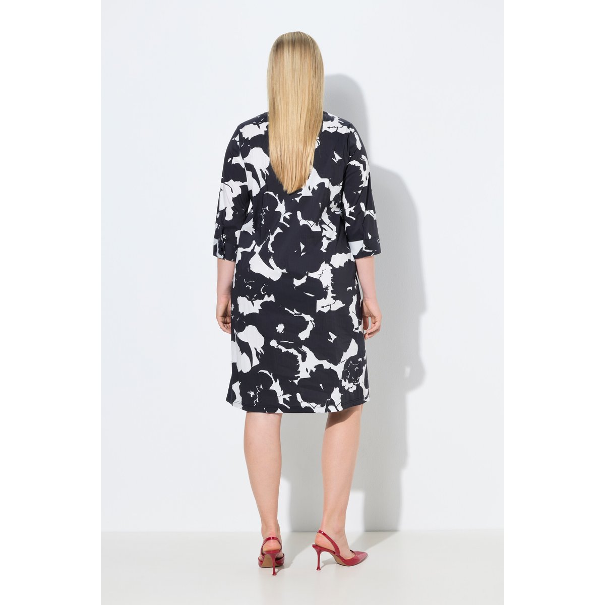 Robe tunique à fleurs noir, ULLA POPKEN