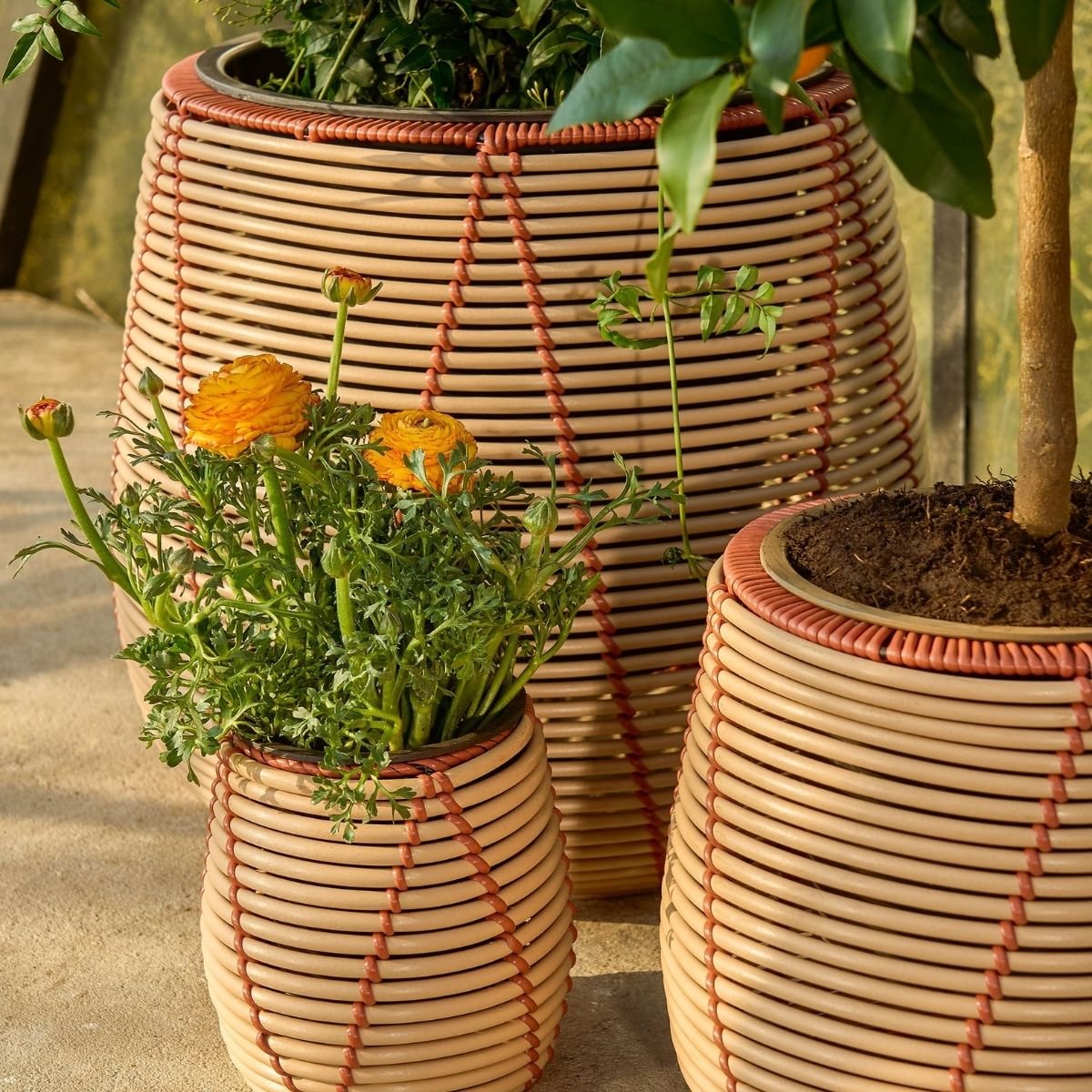 Cache-pot extérieur CANCUN beige, MICA DECORATIONS