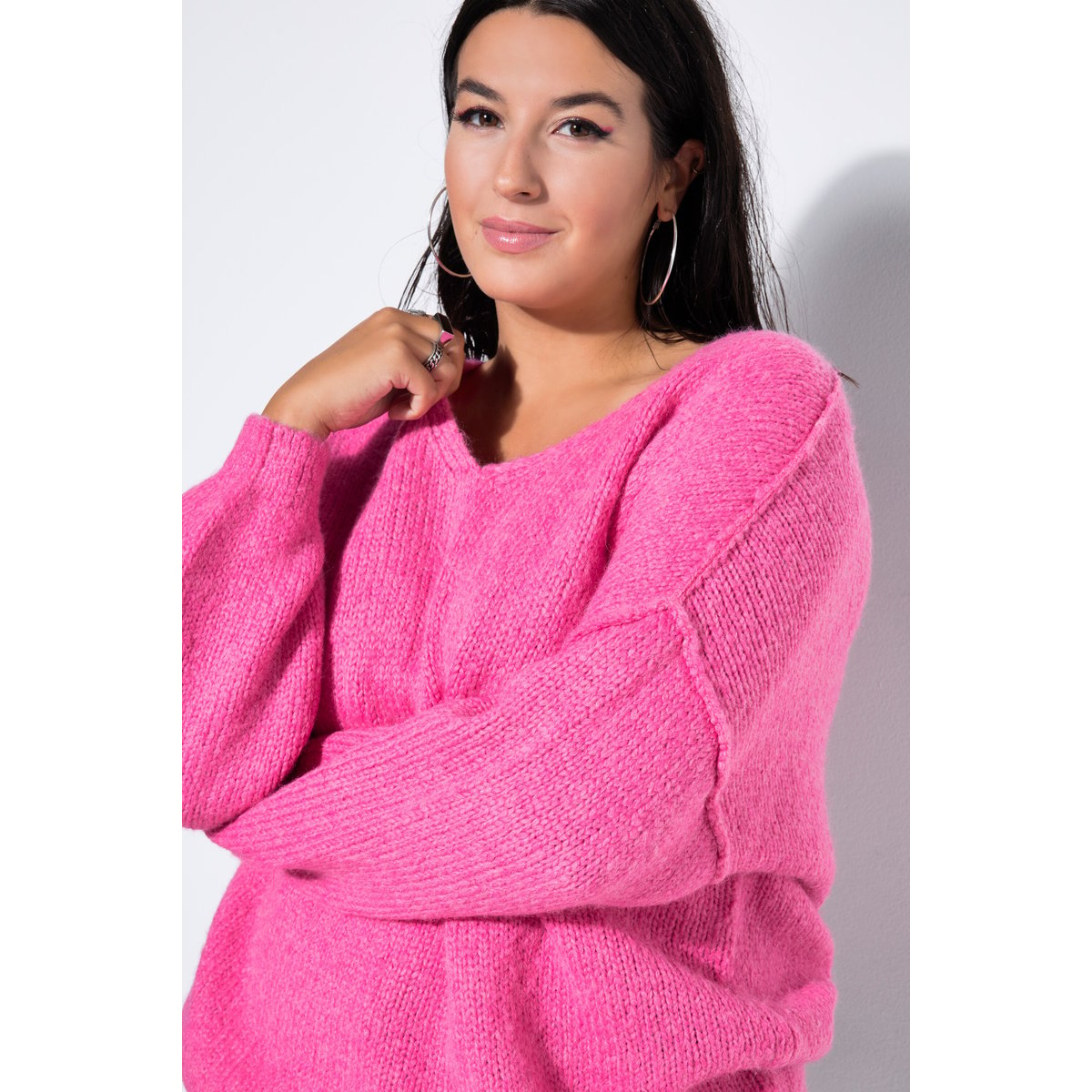 Pull oversized, col V rose vif, STUDIO UNTOLD