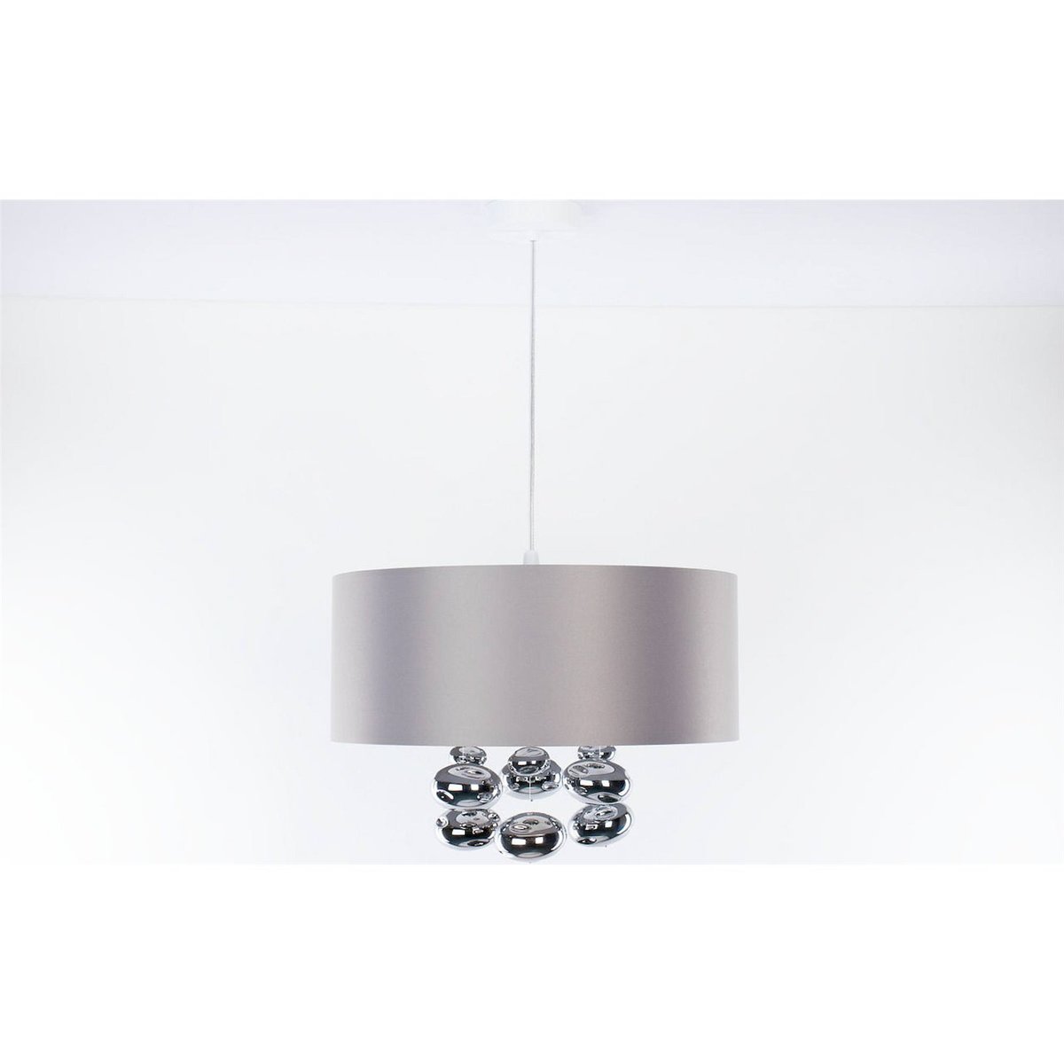 Suspension ronde en tissu boules décoratives Bubble Light gris satin avec finition argent mat, BPS KONCEPT