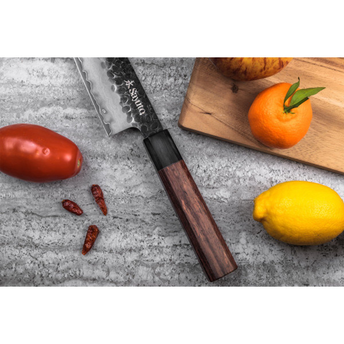 Couteau Sequoia San Mai modèle santoku 18cm brute de forge v002237, SAYUTO