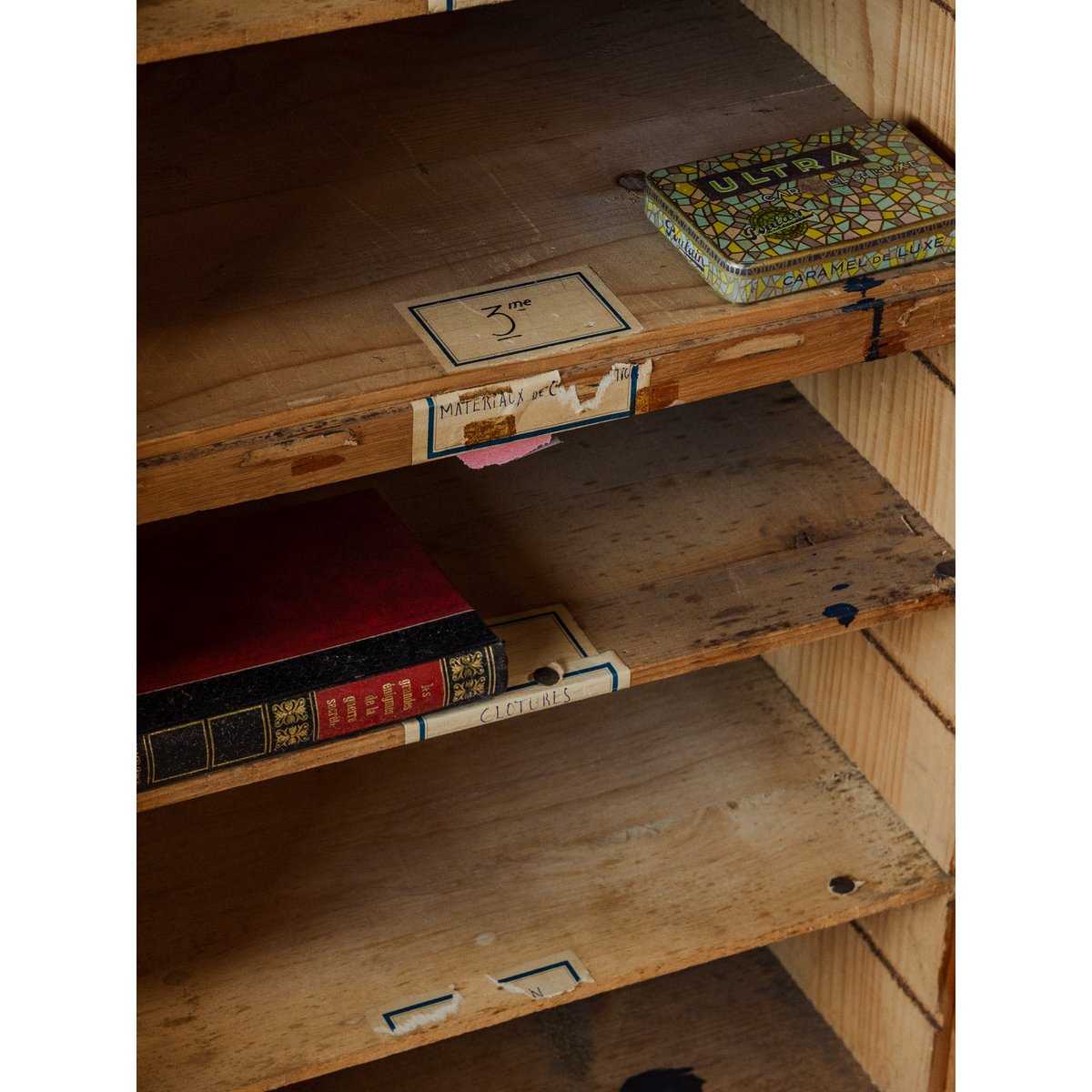 Classeur double en bois Fernand N°355 - Bon état bois foncé, DEBONGOUT