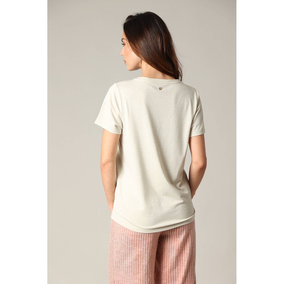T-shirt col v manches courtes GLOWY off white, DEELUXE