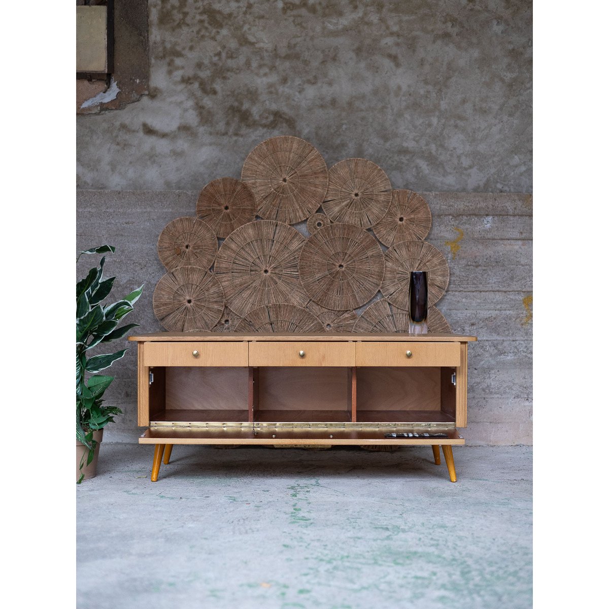 Enfilade rétro en bois Margaret N°778 - Bon état bois clair, DEBONGOUT