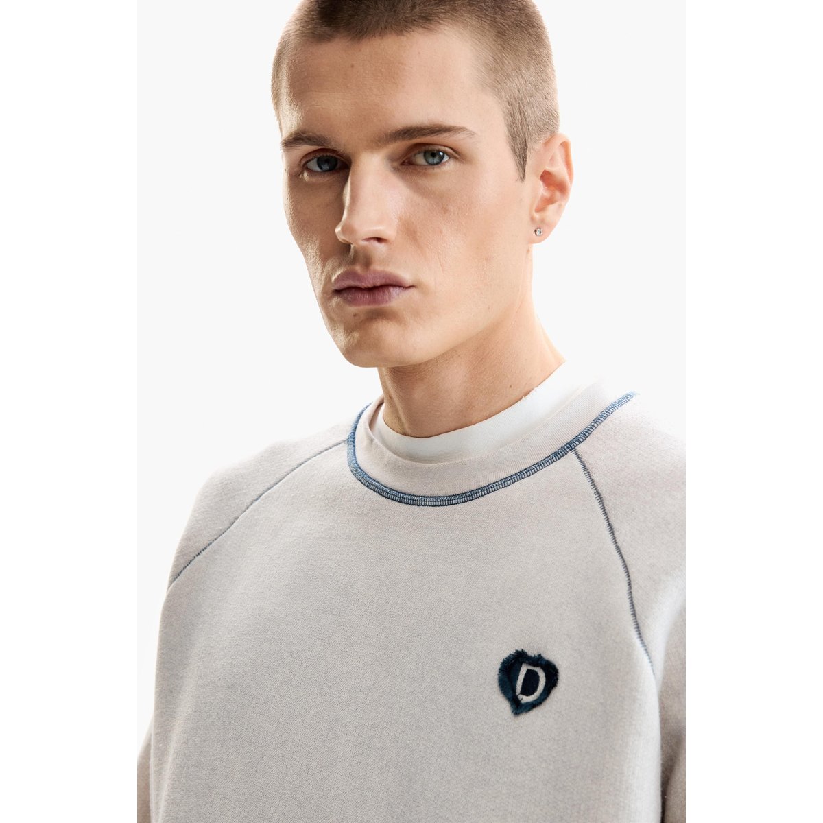 Sweatshirt basique en maille blanc, DESIGUAL