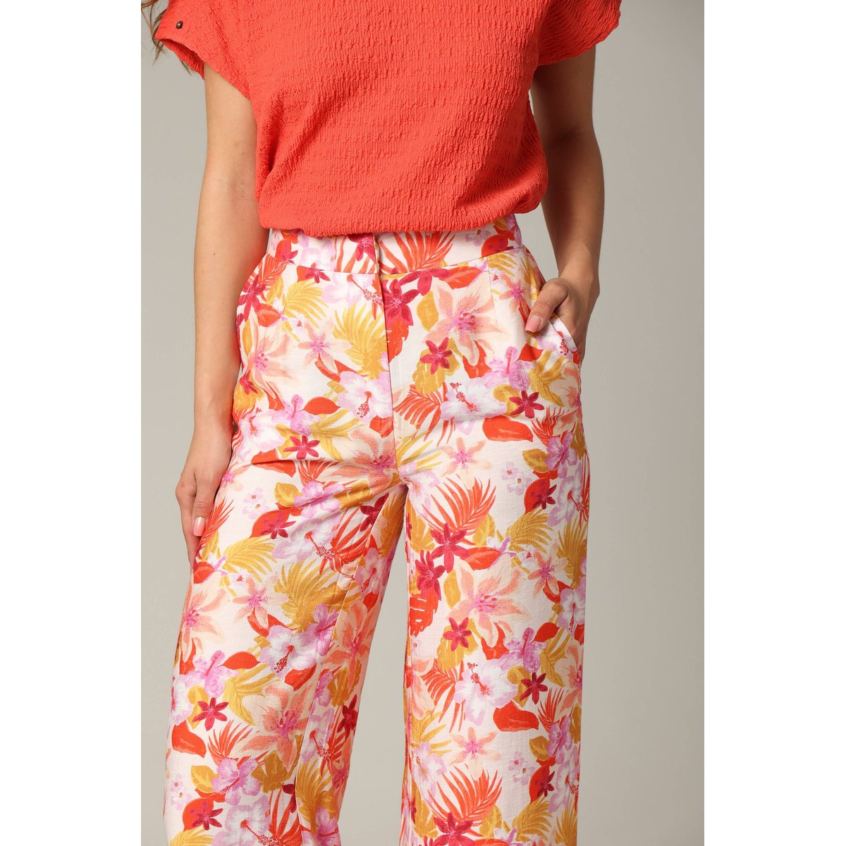 Pantalon tropical en viscose avec braguette FLORA coral, DEELUXE