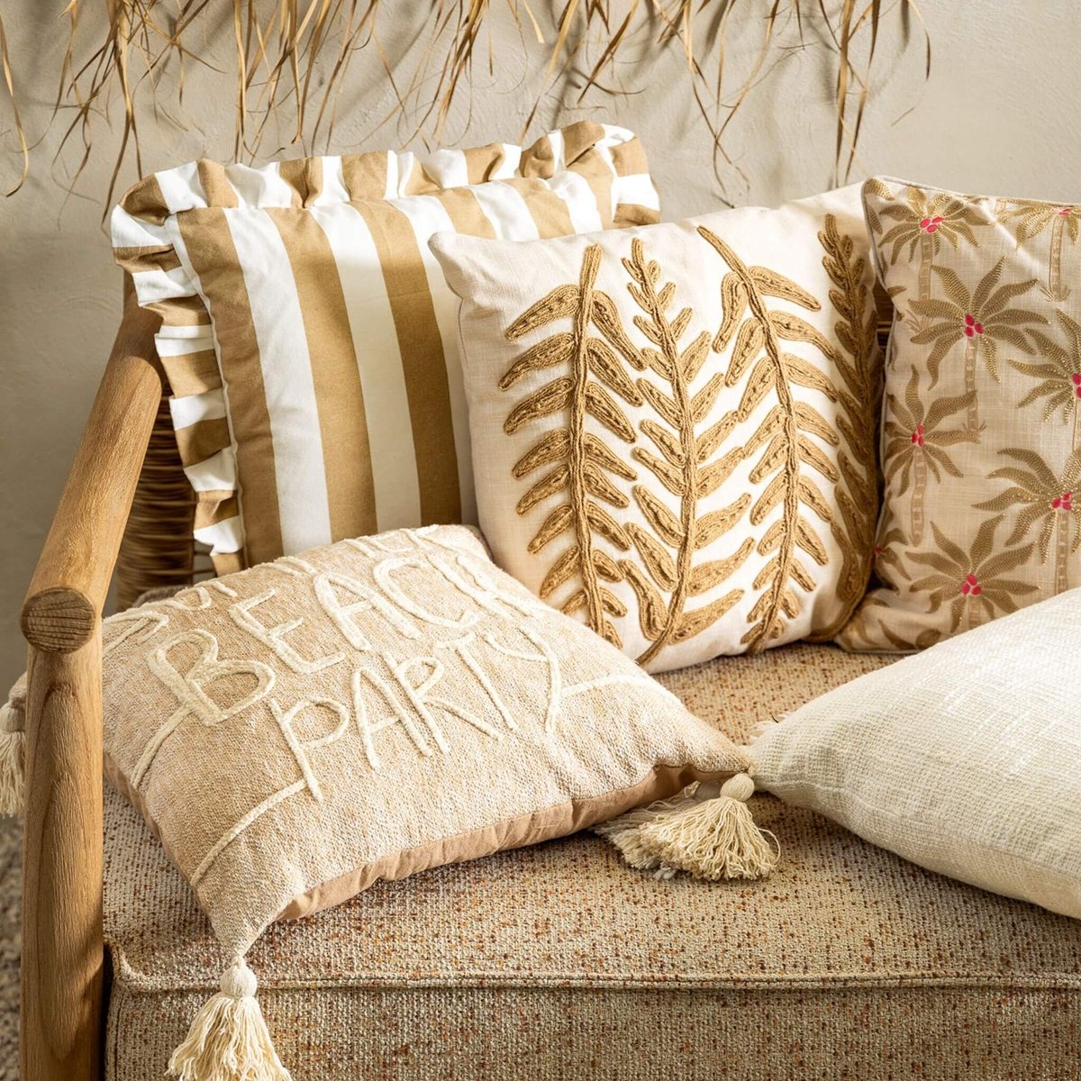 Housse de coussin Bella beige, DUTCH DECOR