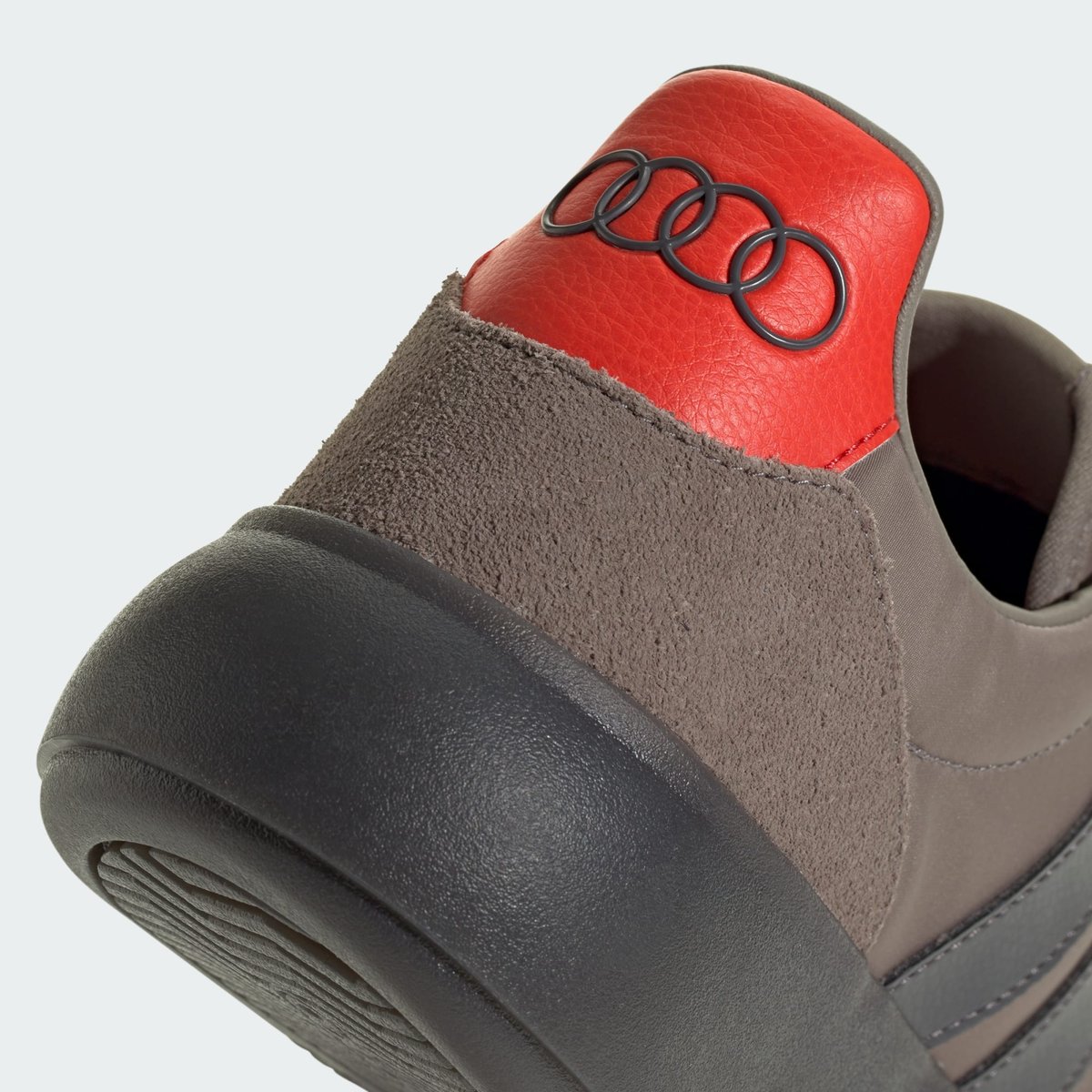 Chaussure Barreda Decode Shoes Audi Revolut F1 Team Chaussure Barreda Decode Shoes Audi Revolut F1 Team simple brown / utility black / hi-res red, ADIDAS SPORTSWEAR