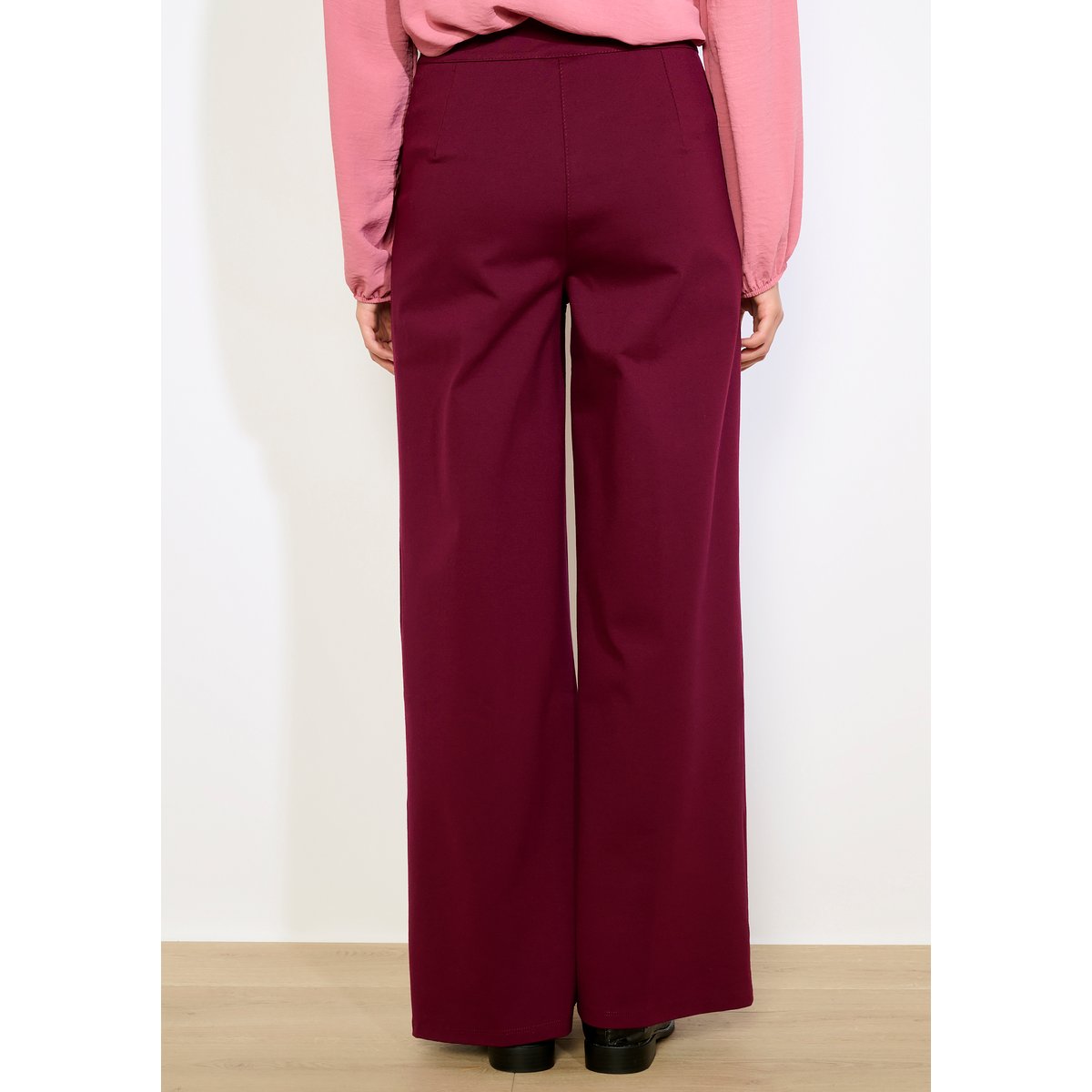 Pantalon évasé chic aubergine, LOLALIZA