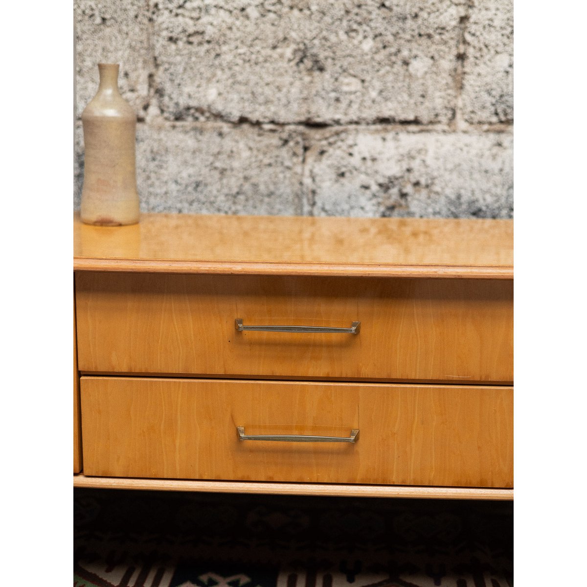 Élégante enfilade au bois clair Margaret N°494 - Bon état bois clair, DEBONGOUT